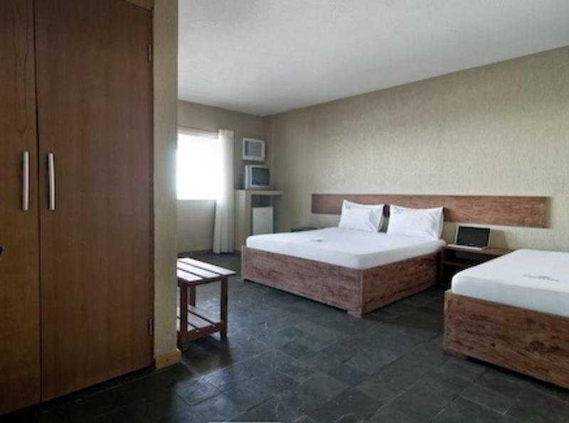 Oyo Hotel Arembepe Beach Hotel, Camacari Ngoại thất bức ảnh